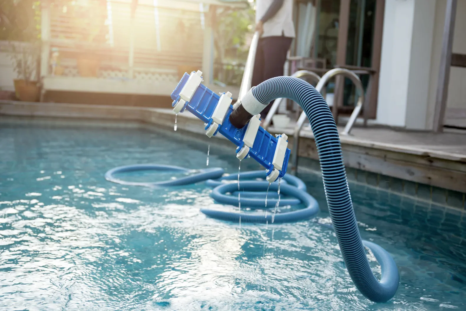 Pool Cleaning & Vacuuming